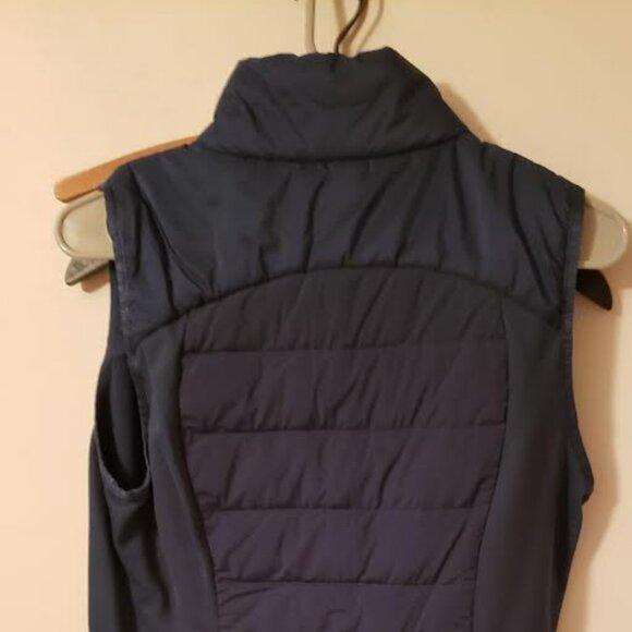 lululemon athletica Down for a Run vest, TEAL, size 10 - Picture 5 of 12